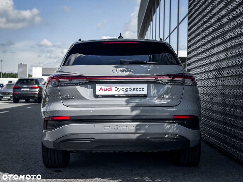 Audi Q4 e-tron 45 82kWh - 5