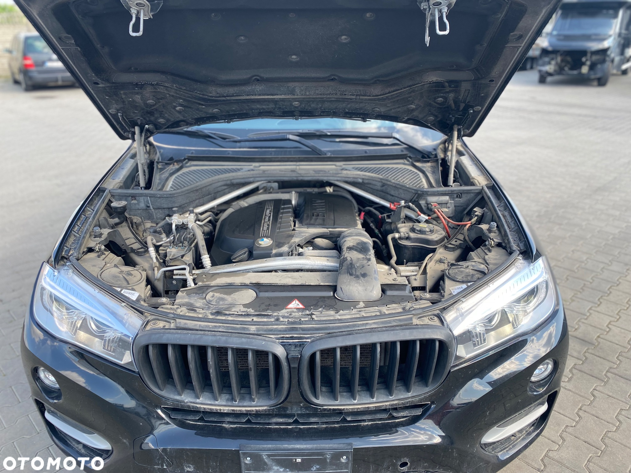 BMW X6 xDrive35i - 9