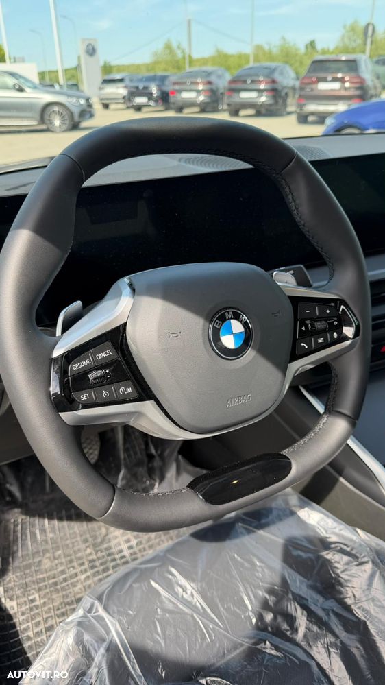 BMW Seria 3 318d Aut. - 15