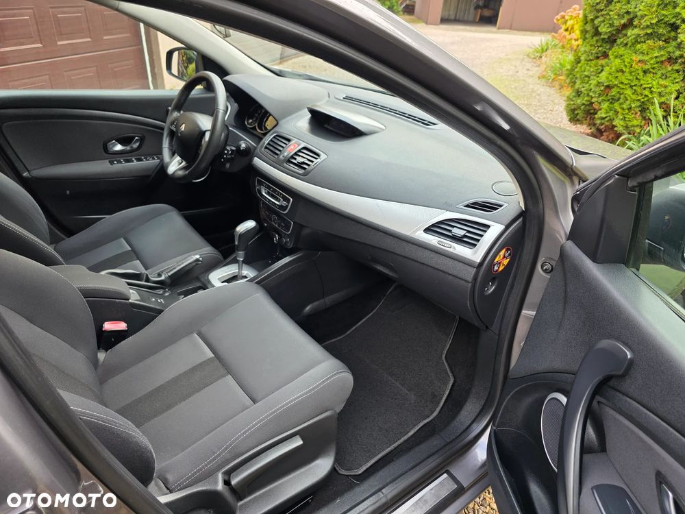 Renault Megane 2.0 140 CVT Luxe - 7