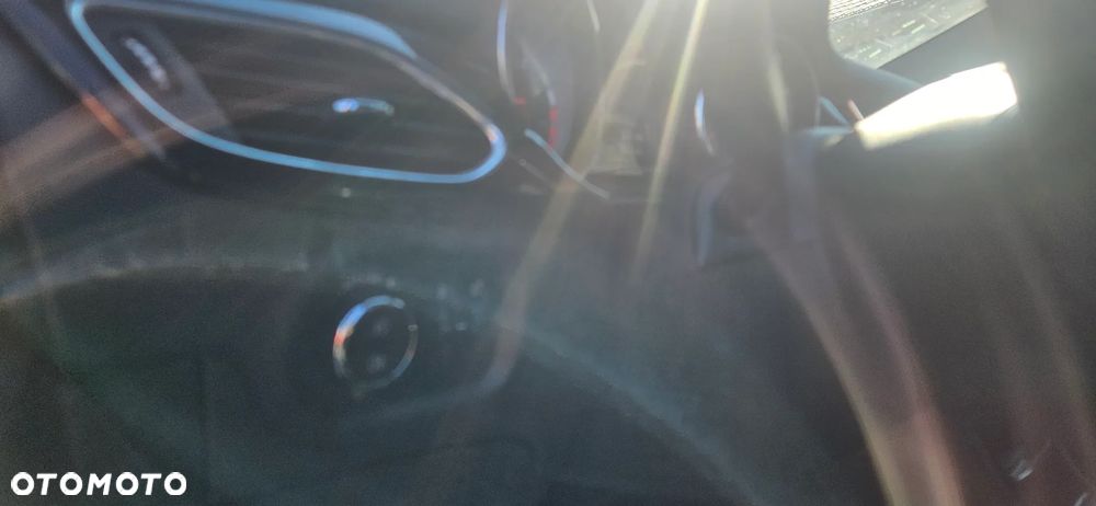 Opel Astra 1.4 Turbo Innovation - 22