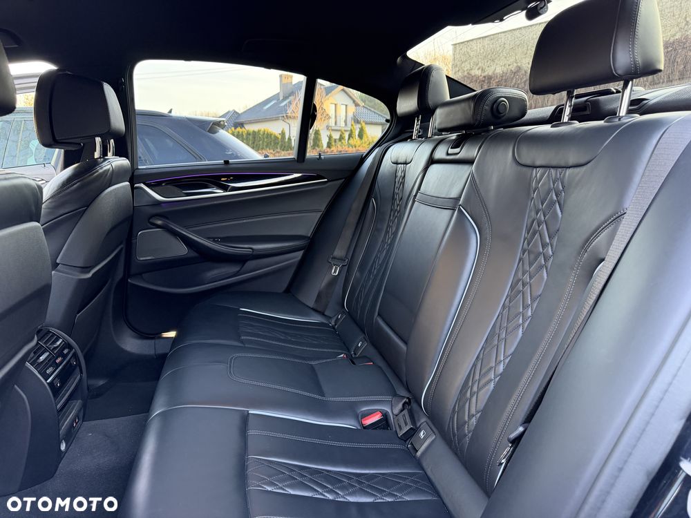 BMW Seria 5 530i xDrive M Sport sport - 10