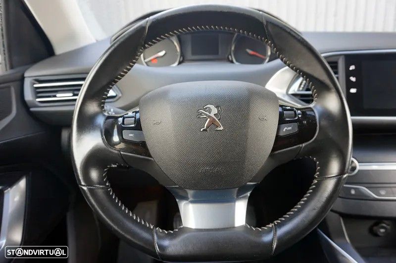 Peugeot 308 PureTech 110 Stop & Start Allure - 11