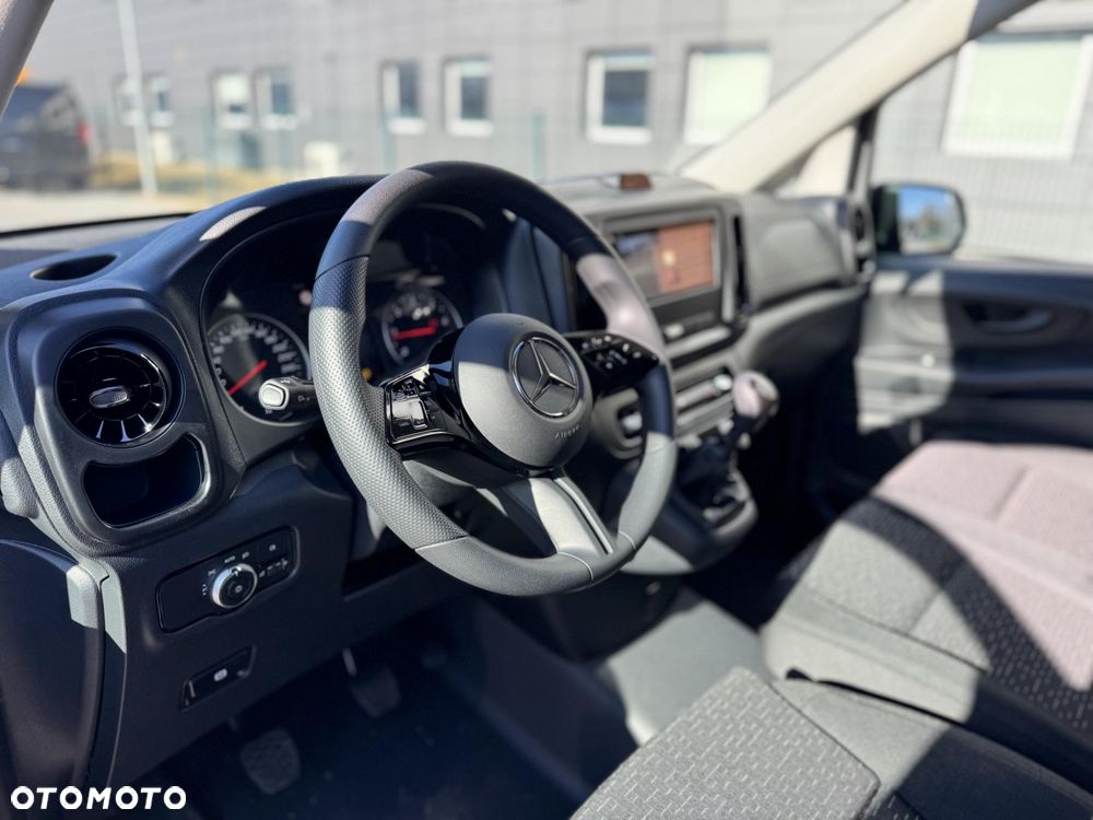 Mercedes-Benz Vito - 9