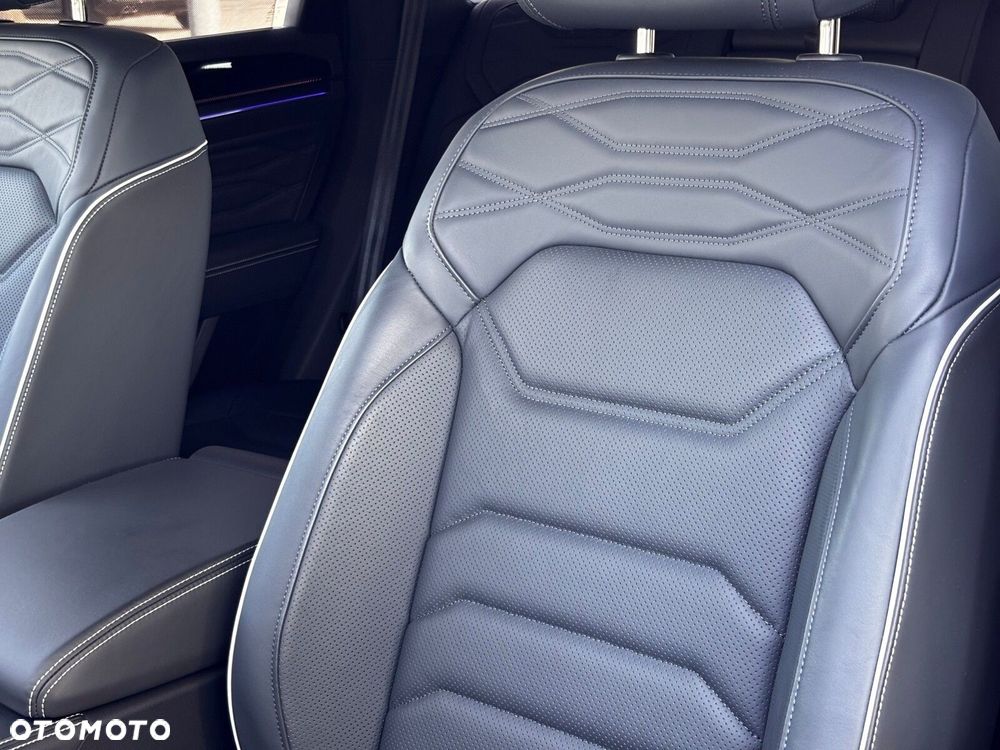 Volkswagen Touareg 3.0 V6 TDI SCR 4Mot R-Line - 33