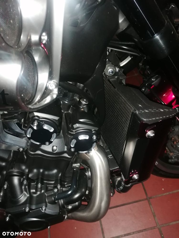 Yamaha V-MAX - 38