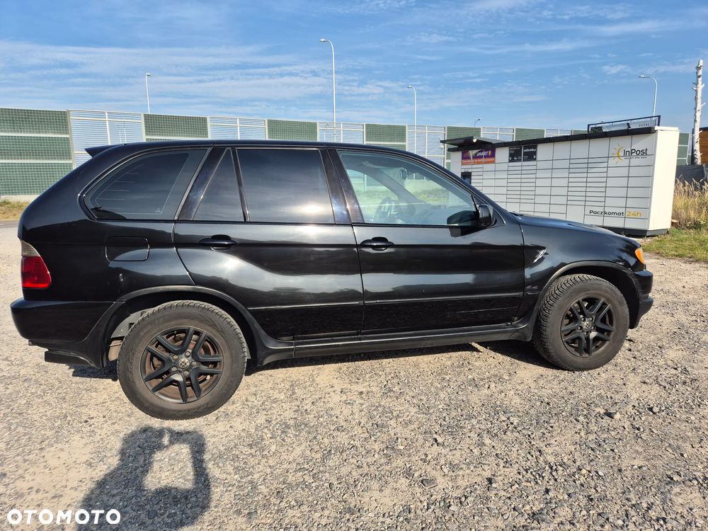BMW X5 4.4i - 8