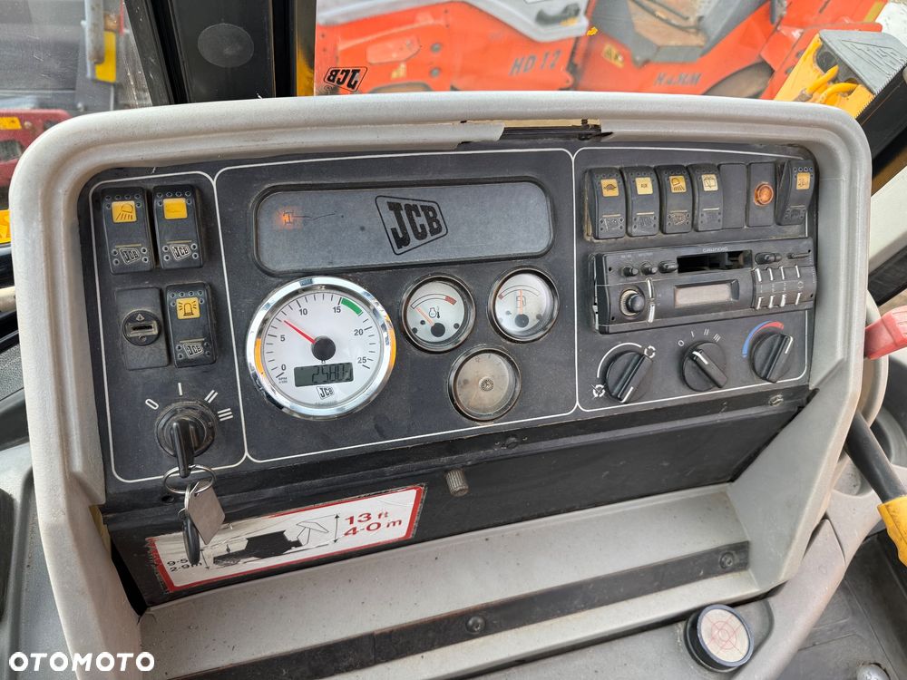 JCB 4CX TELESKOP WIDŁY 4X4X4 gotowa do pracy - 5