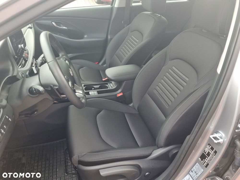 Hyundai i30 - 12