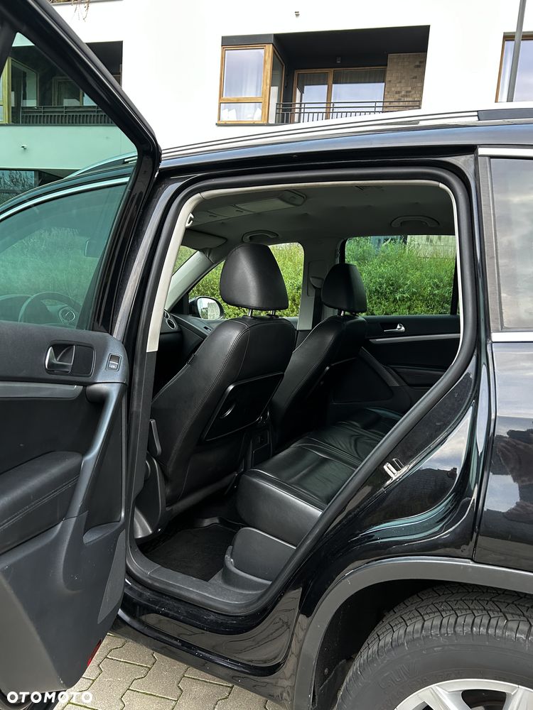 Volkswagen Tiguan - 13