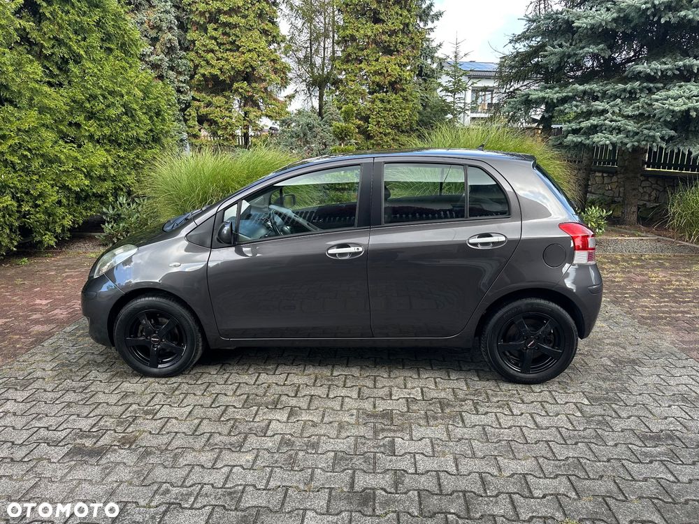 Toyota Yaris 1.0 VVT-i Sol - 4