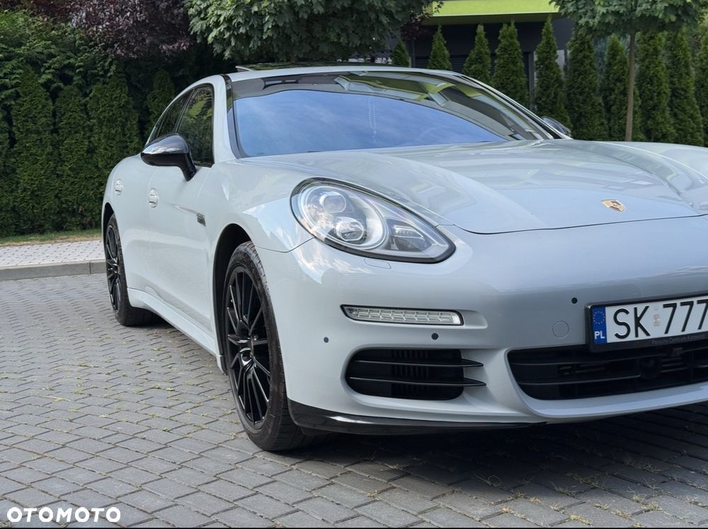 Porsche Panamera 4S PDK - 10