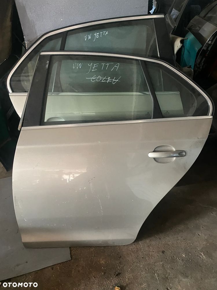 Sprzedam Drzwi VW JETTA - 1