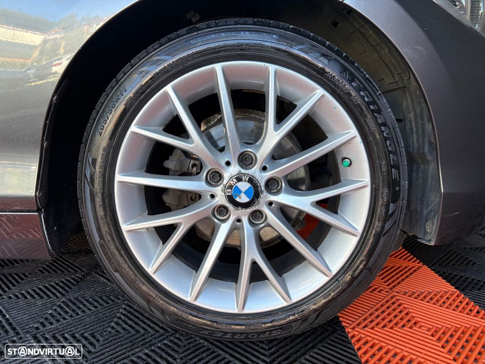 BMW 116 d Sport Line - 4