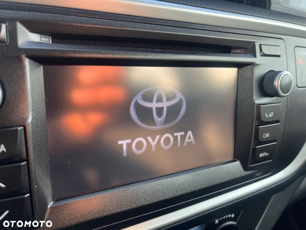 Toyota Auris 1.6 Valvematic Executive - 27