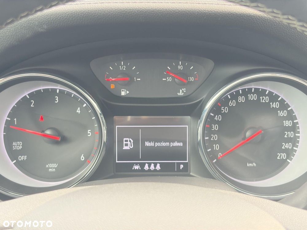 Opel Insignia - 19
