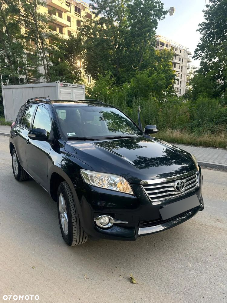 Toyota RAV4 - 9