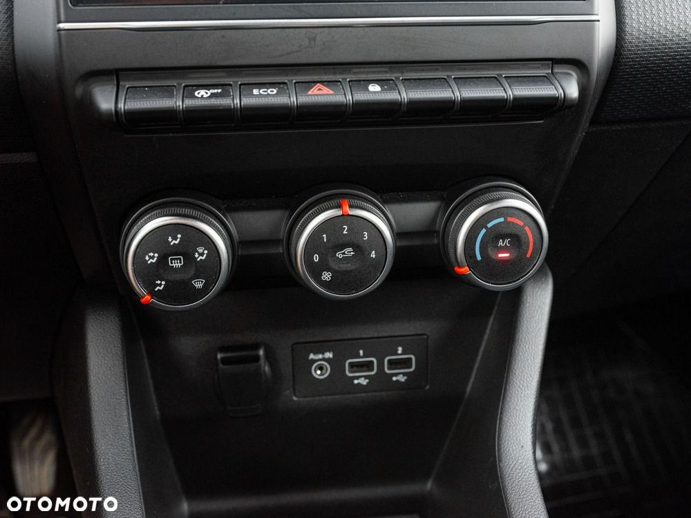 Renault Clio 1.0 TCe Equilibre - 17