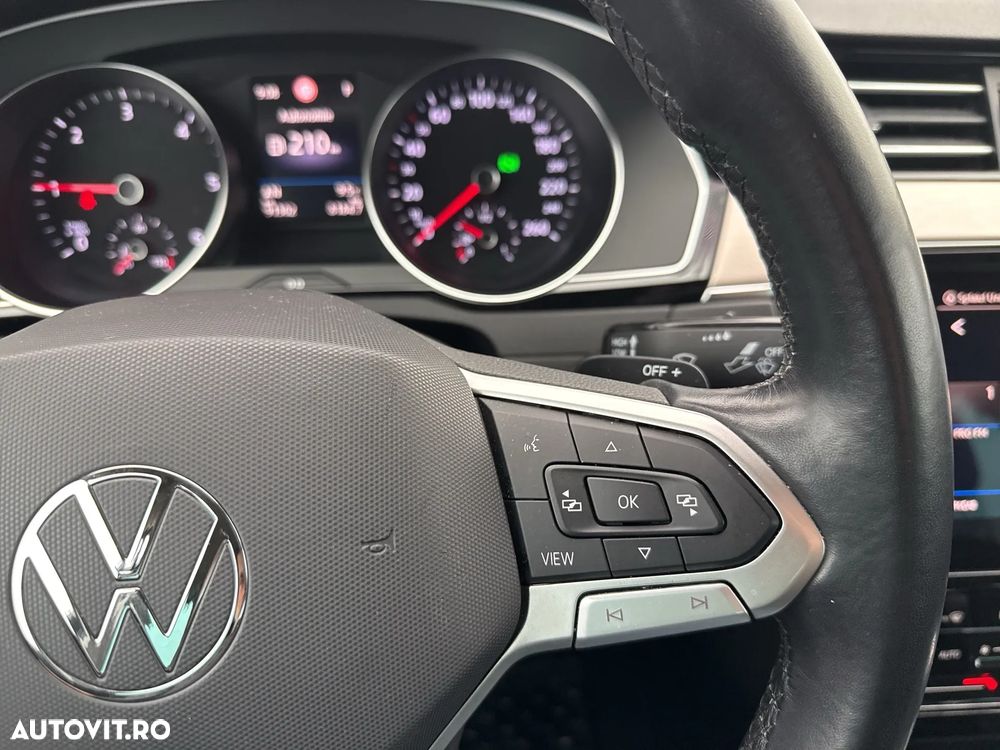 Volkswagen Passat 2.0 TDI DSG Highline - 17