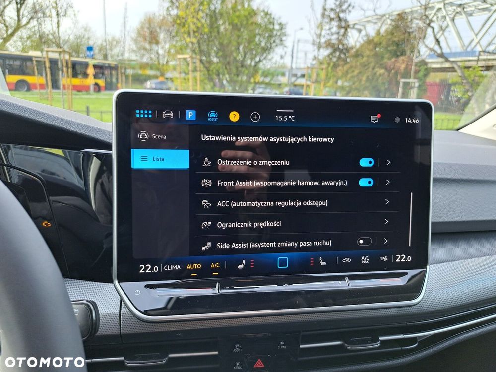 Volkswagen Golf Variant 1.5 eTSI mHEV Style DSG - 22