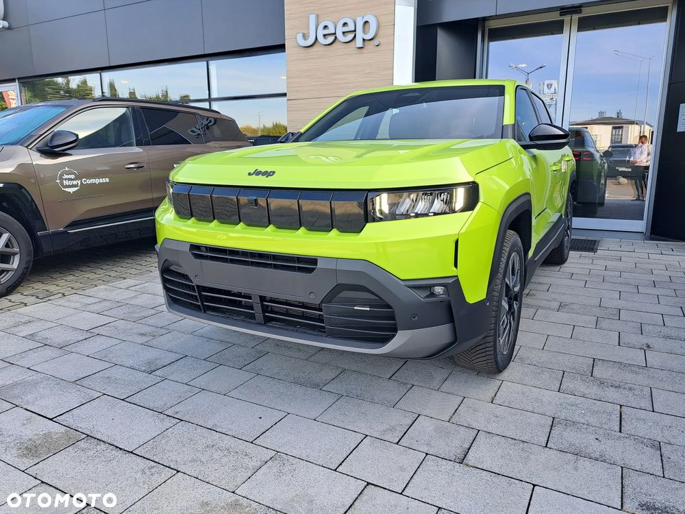 Jeep Compass - 23