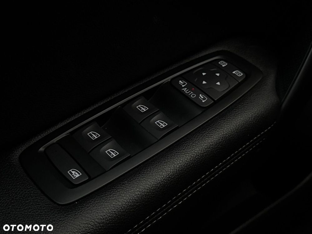 Renault Megane 1.6 SCe Intens - 19