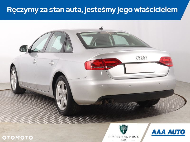 Audi A4 - 5