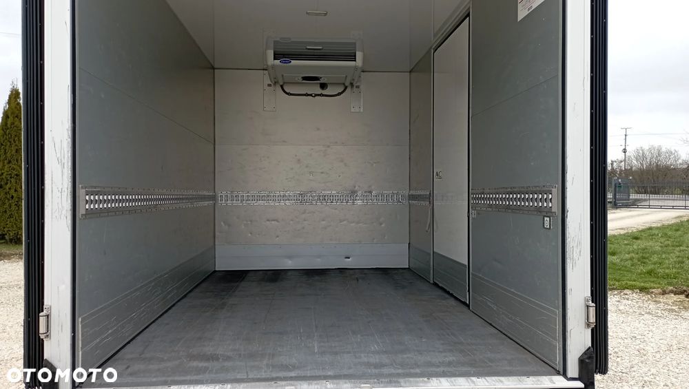 KONTENER CHŁODNIA/MROŹNIA LAMBERT IVECO DAILY - 6