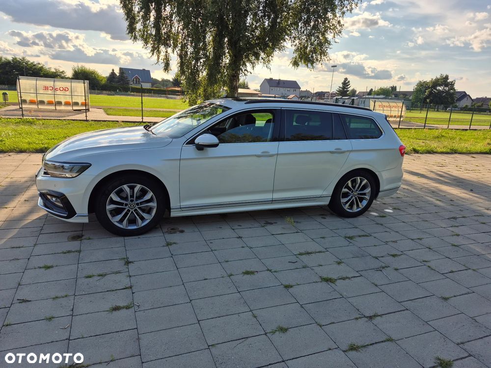 Volkswagen Passat 2.0 TDI Business DSG - 13