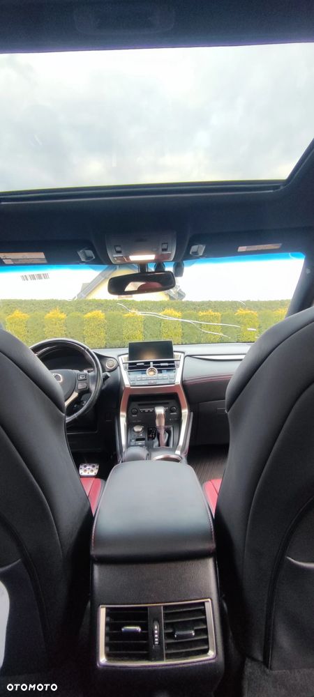 Lexus NX 200t AWD F Sport - 21