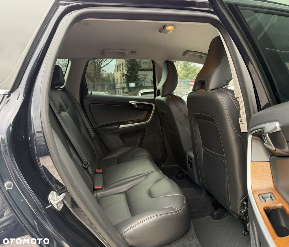 Volvo XC 60 D4 Summum - 12
