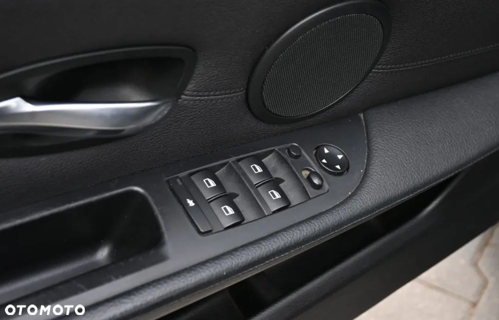 BMW Seria 5 530d - 25