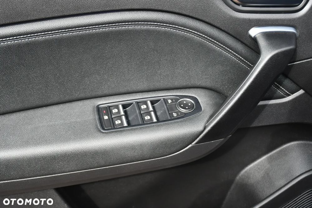 Renault Captur - 21