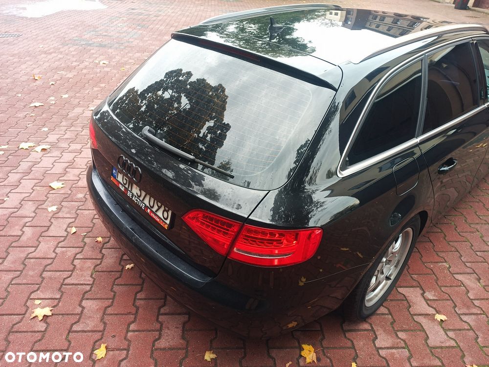 Audi A4 Avant 2011 photo 3
