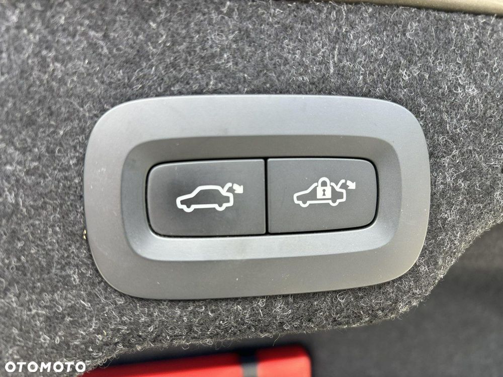 Volvo S90 D5 AWD Inscription - 15