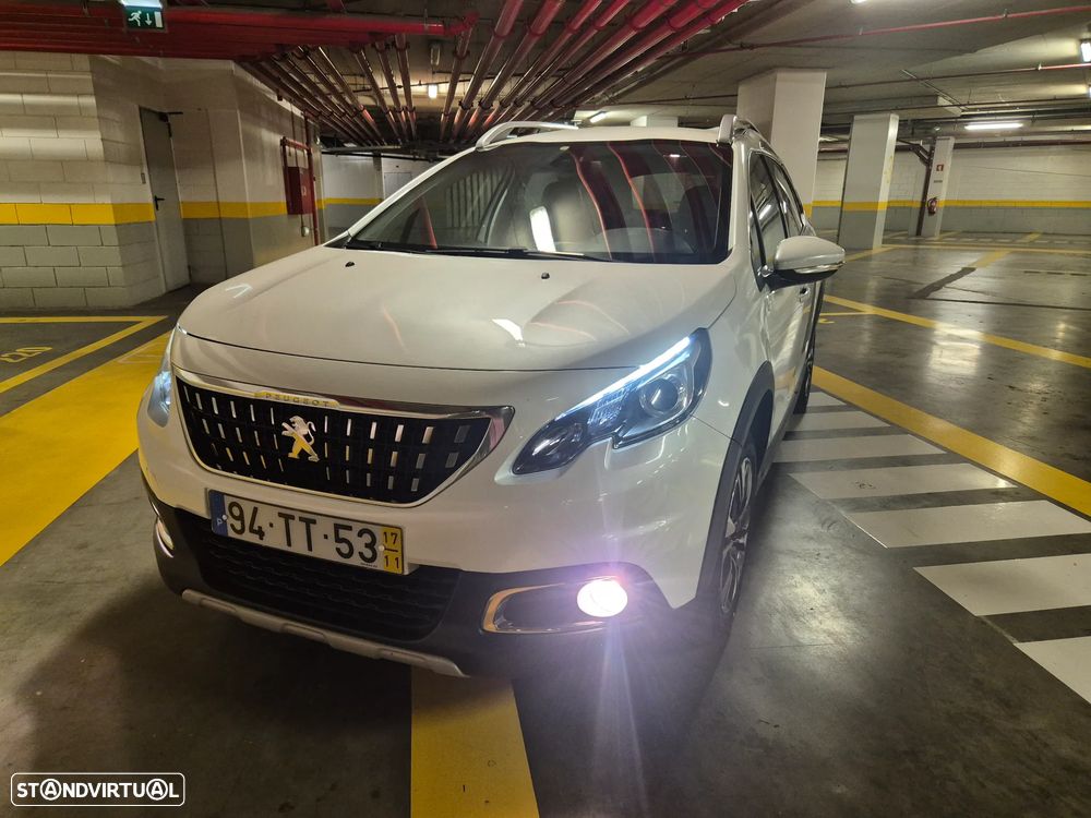 Peugeot 2008 1.6 BlueHDi Allure - 4
