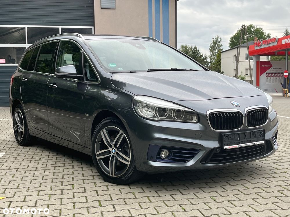 BMW Seria 2 218d Sport-Aut Sport Line - 33