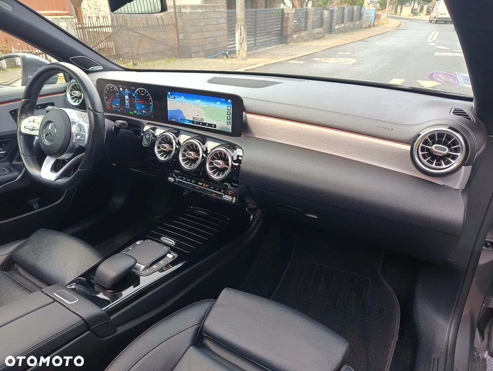 Mercedes-Benz Klasa A 250 e 8G-DCT AMG Line - 15
