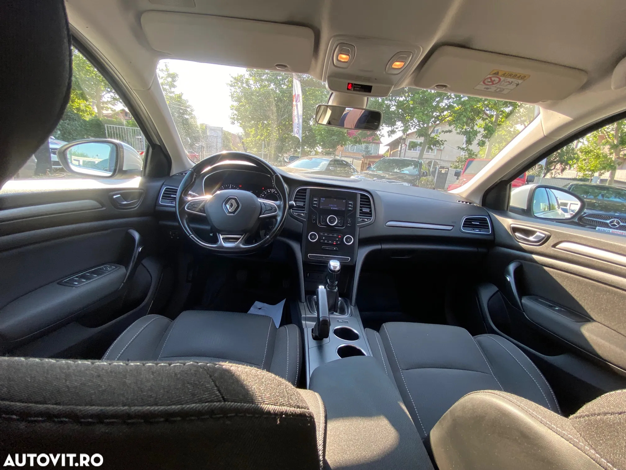 Renault Megane Estate Blue dCI Zen - 11