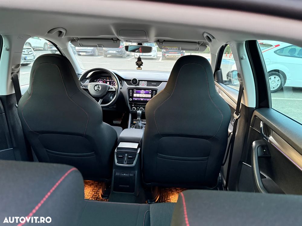 Skoda Octavia 2.0 TDI DSG Style - 7