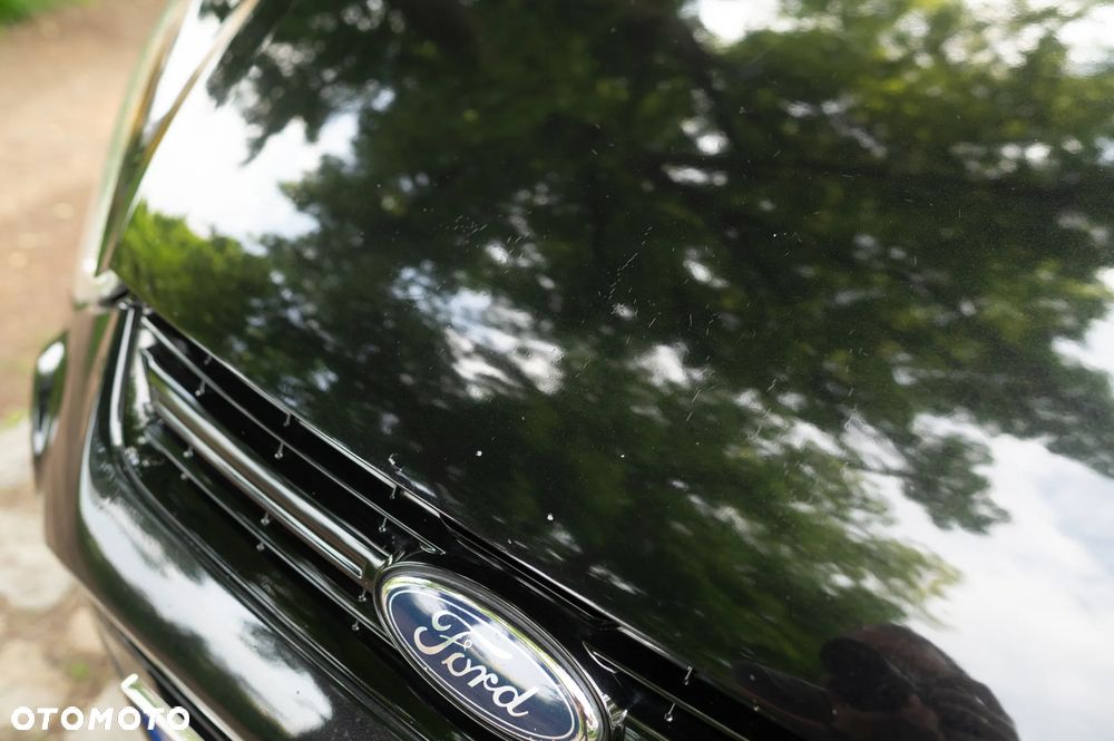 Ford S-Max 2.2 TDCi DPF Titanium - 34