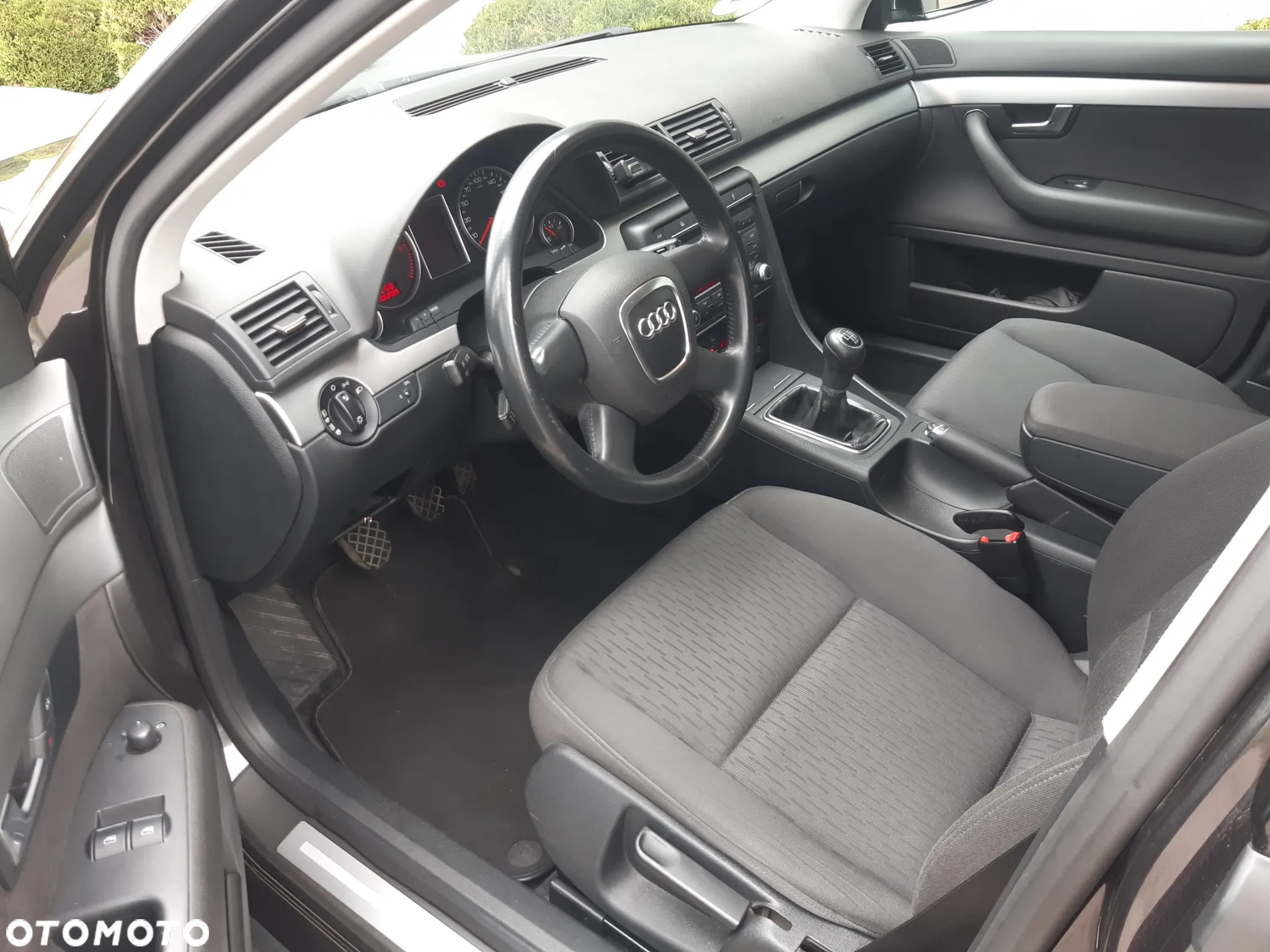 Audi A4 Avant 2.0 TDI - 5