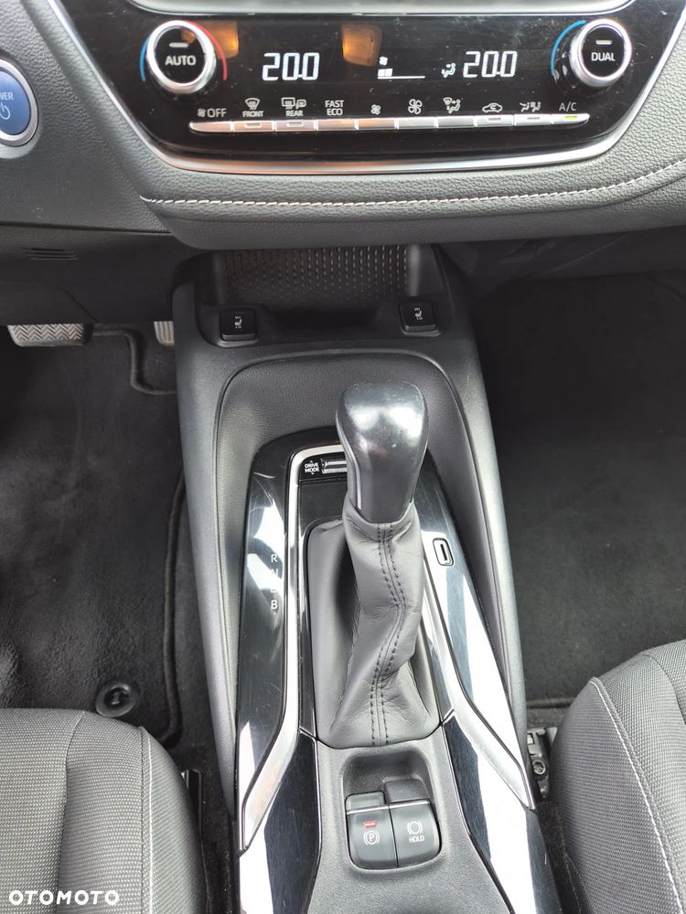 Suzuki Swace 1.8 Hybrid Elegance CVT - 17