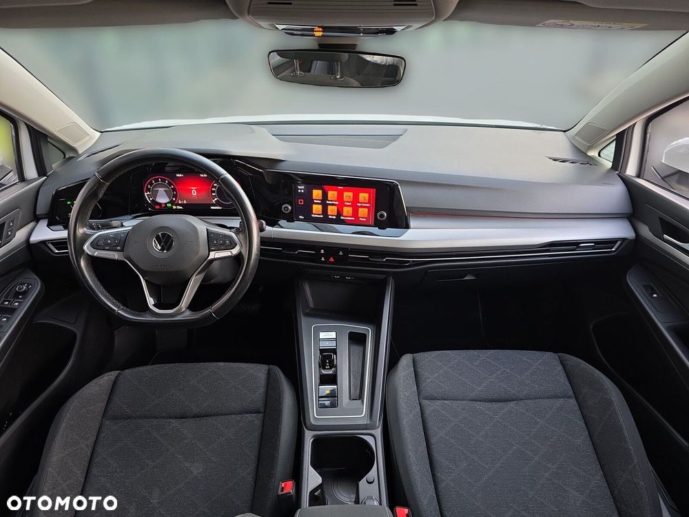 Volkswagen Golf 1.0 eTSI Life DSG - 19
