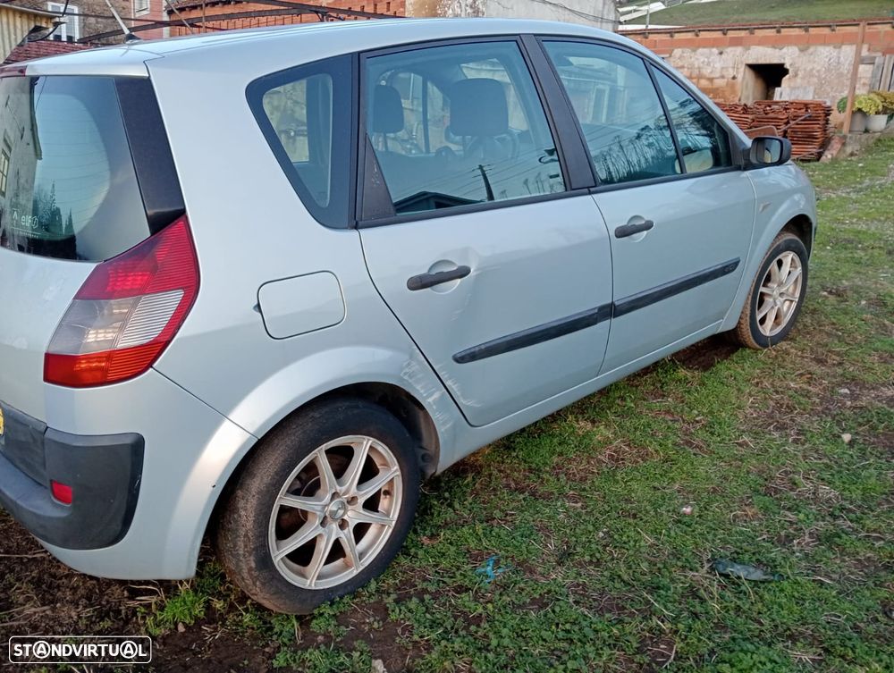 Renault Scénic 1.5 dCi Confort Dynamique - 3