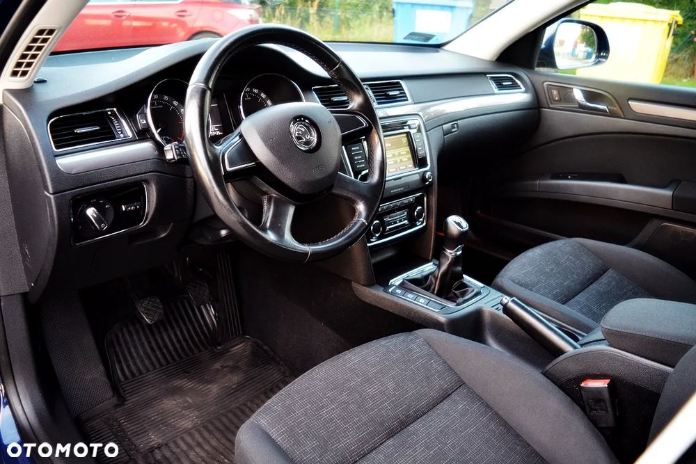 Skoda Superb 1.6 TDI Active - 18