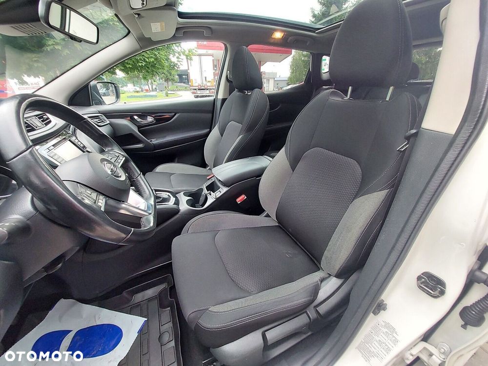 Nissan Qashqai 1.5 dCi Visia DCT - 11