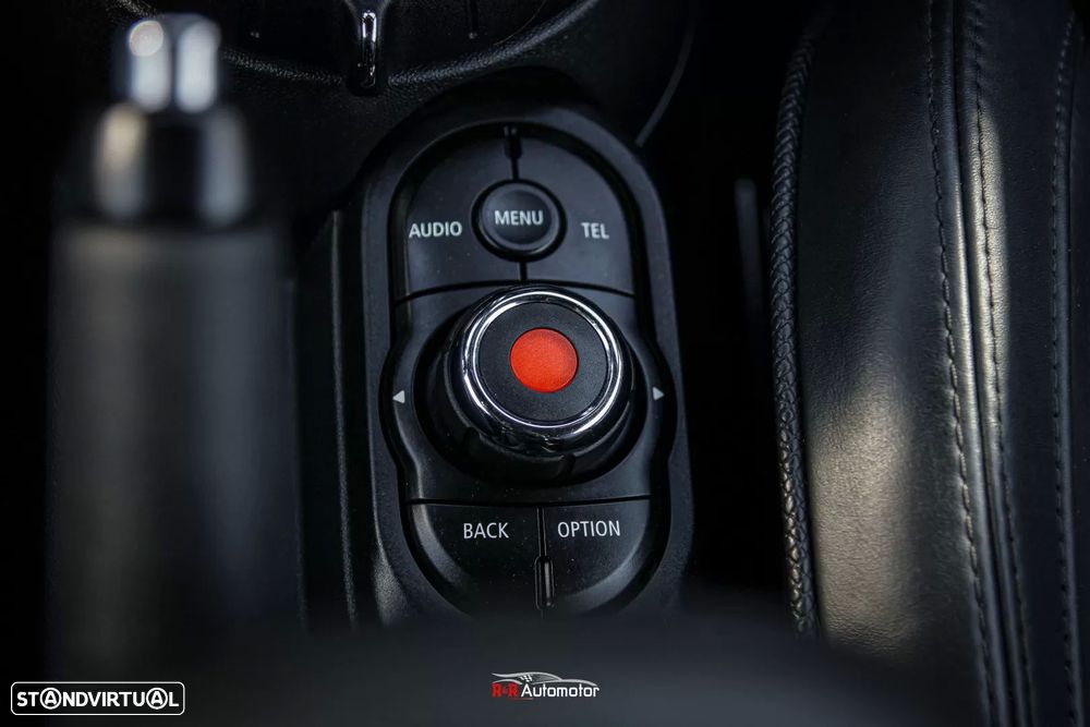 MINI Cabrio Cooper S Auto Desportiva - 32