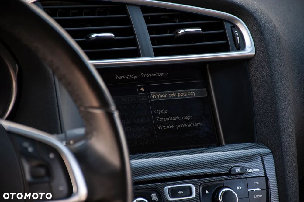 Citroën C4 VTi 120 Exclusive - 35