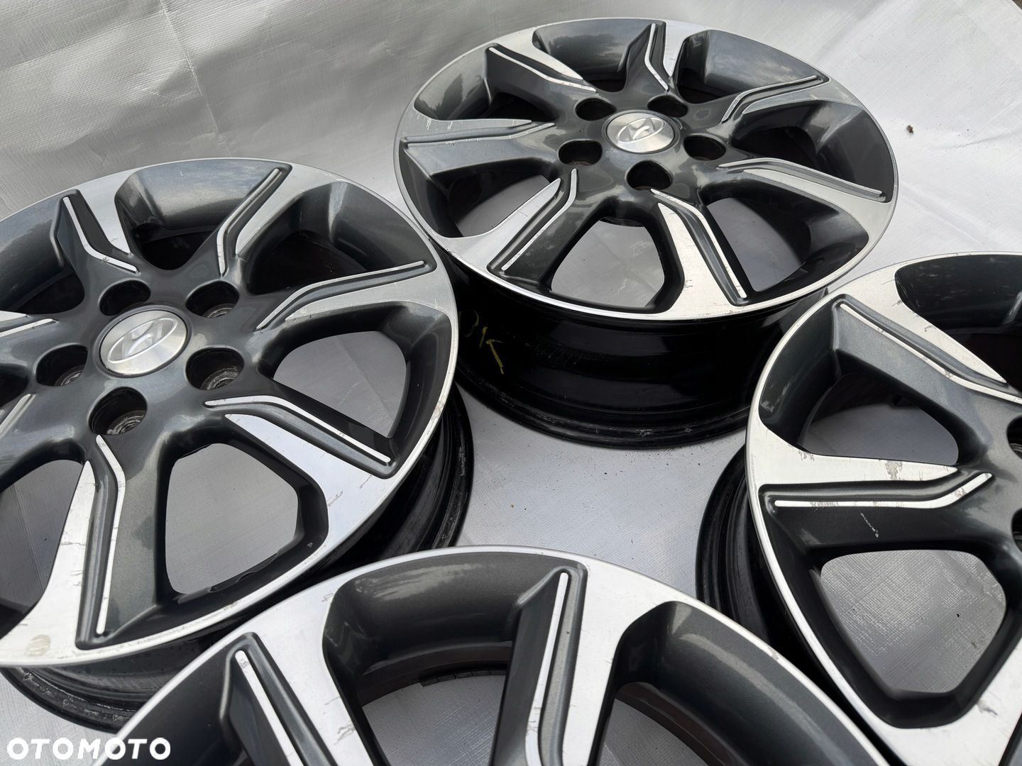 Felgi Hyundai 5x114,3 6J 16" ET51 575 - 8